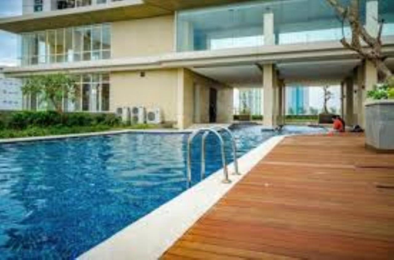 Cozy Studio Apartment At Elpis Residence By Travelio Jakarta Luaran gambar